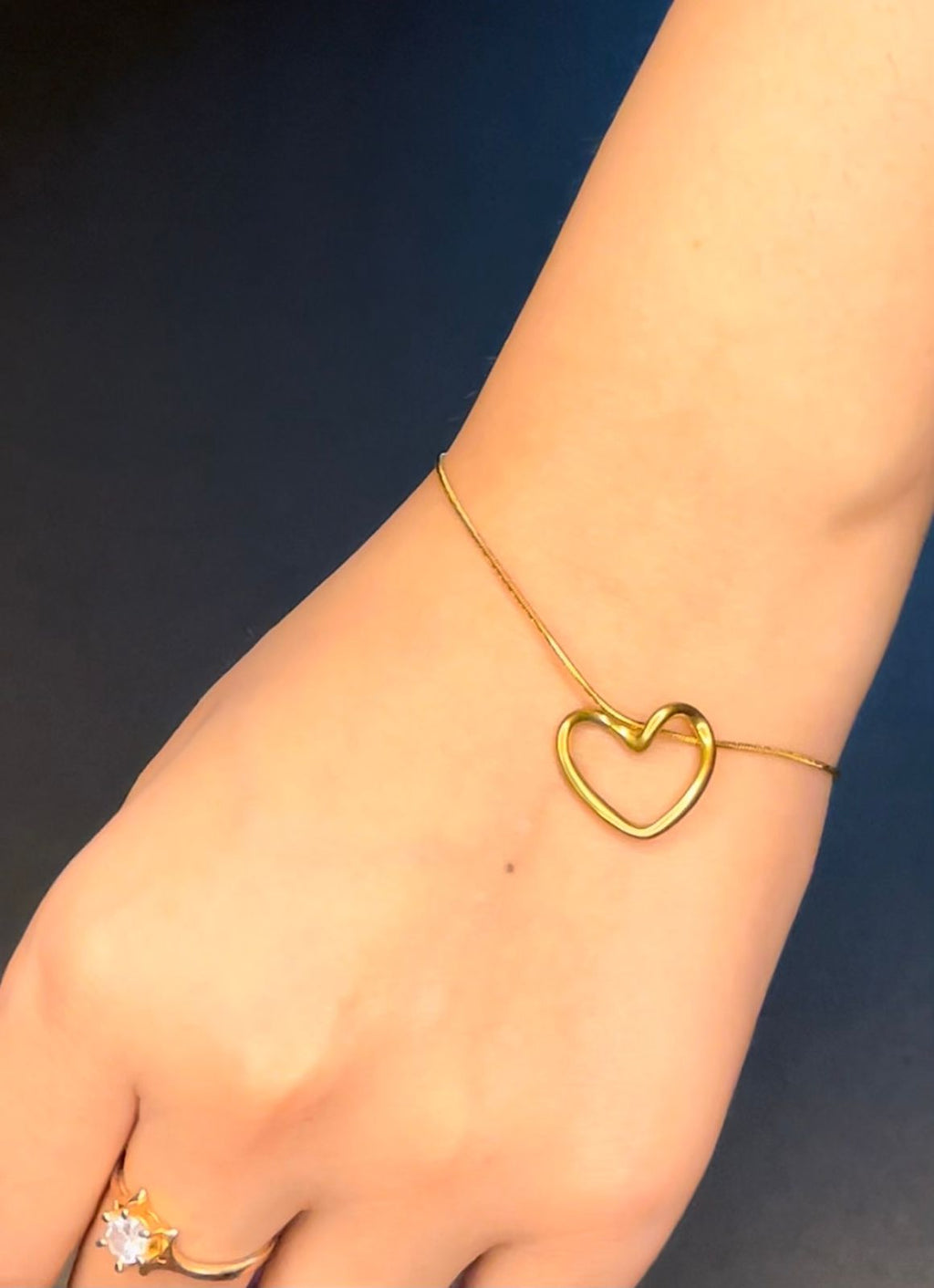 Stylish Pure Heart Bracelet